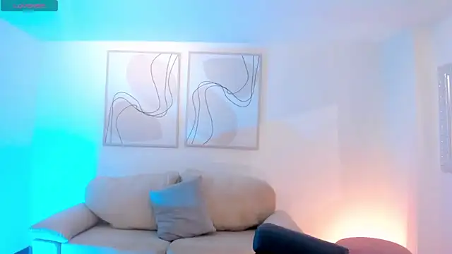 BeccaBaxter online show from January 6, 8:01 pm