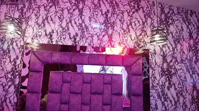 Snapshot of Raichell_ chatting on November 25, 4:34 am Raichell online show from November 25, 4:34 am