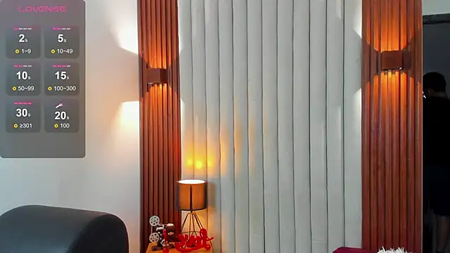 Justin mack online show from December 2, 7:09 pm