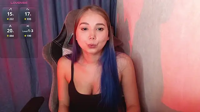 Stormy-Sea online show from March 18, 3:10 pm