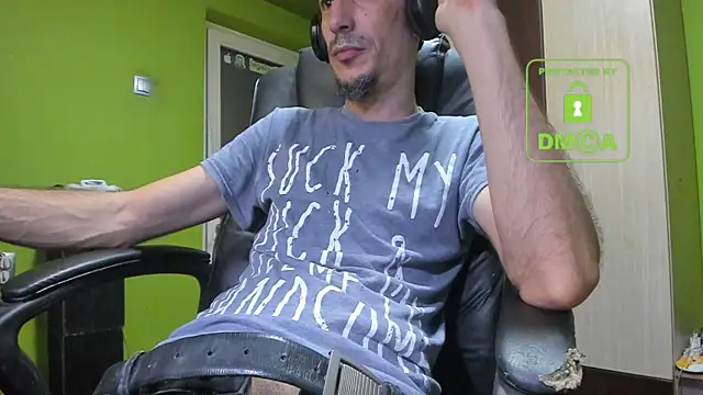 BigCumShoot online show from December 5, 6:33 am