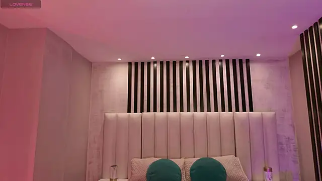 AmaiaHaywood online show from January 9, 4:48 am