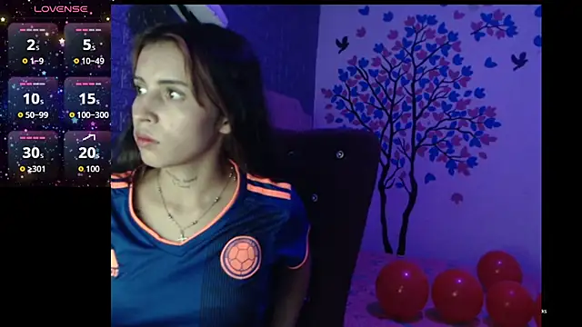 Snapshot of AngelaTurizo chatting on September 9, 11:48 pm AngelaTurizo online show from September 9, 11:48 pm