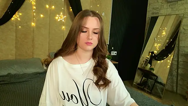 Snapshot of Kendra_Parlow chatting on May 5, 8:39 pm Kendra Parlow online show from May 5, 8:39 pm