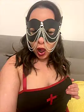 laarti online show from November 5, 12:49 pm