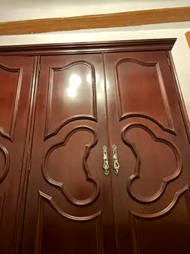 laarti online show from November 14, 5:22 pm