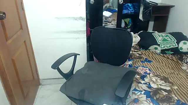 Siblleyx online show from February 12, 7:13 pm