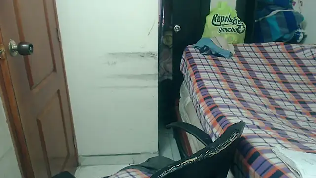 Siblleyx online show from November 12, 5:57 pm