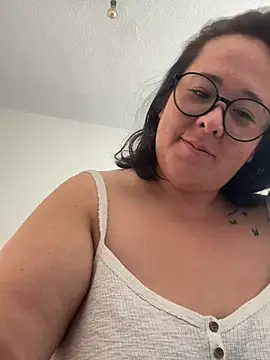 SweetRomina online show from February 23, 4:04 pm