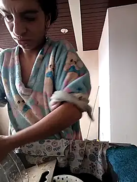 Ariell Kieran online show from March 13, 5:50 pm