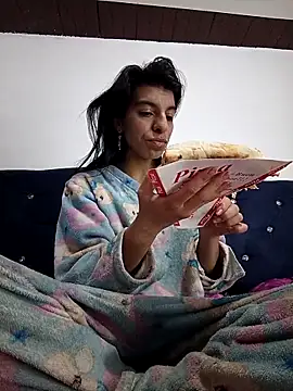 Ariell Kieran online show from March 15, 12:36 am