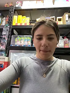 Andrea18 blonde online show from May 3, 3:40 pm