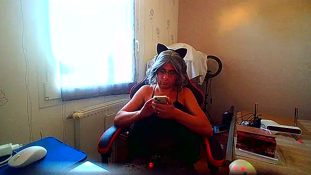 Snapshot of balkis30 chatting on June 23, 7:28 am balkis30 online show from June 23, 7:28 am