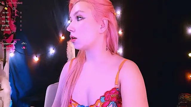 Snapshot of Bibi_Iva chatting on March 15, 8:09 am Bibi Iva online show from March 15, 8:09 am