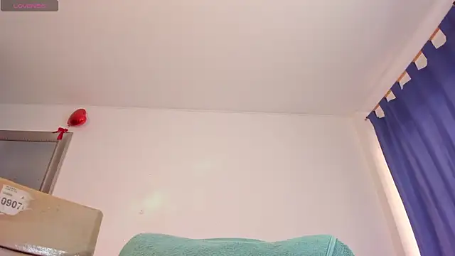 Snapshot of Karla_Dior7 chatting on November 18, 3:05 pm Karla Dior7 online show from November 18, 3:05 pm