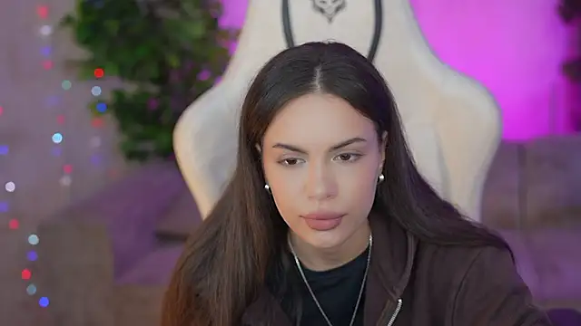 Snapshot of Milana_angell chatting on March 21, 8:06 am Milana angell online show from March 21, 8:06 am