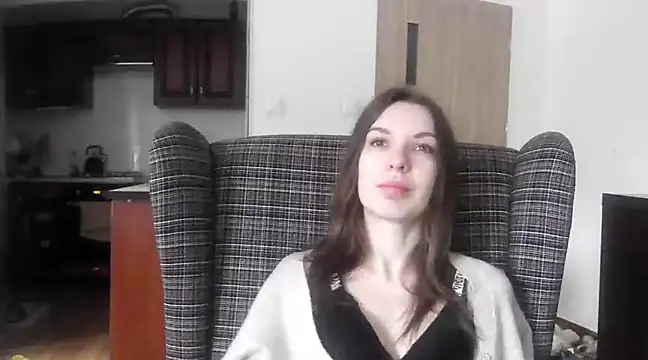 aurora lust online show from February 6, 7:45 am