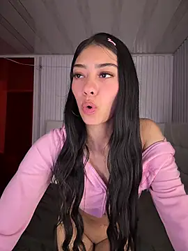 TayylorSexx online show from May 15, 5:25 am