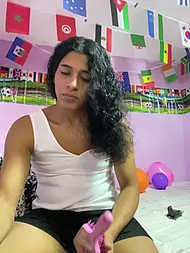Snapshot of alexiaross96 chatting on July 11, 9:49 pm alexiaross96 online show from July 11, 9:49 pm