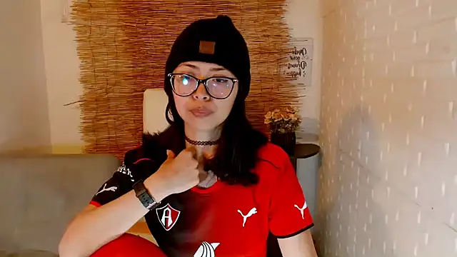 Snapshot of Luna_7_777 chatting on March 3, 4:25 am Luna 7 777 online show from March 3, 4:25 am