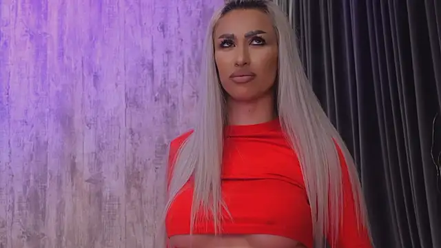 Snapshot of KarlaBart chatting on February 4, 8:14 pm KarlaBart online show from February 4, 8:14 pm