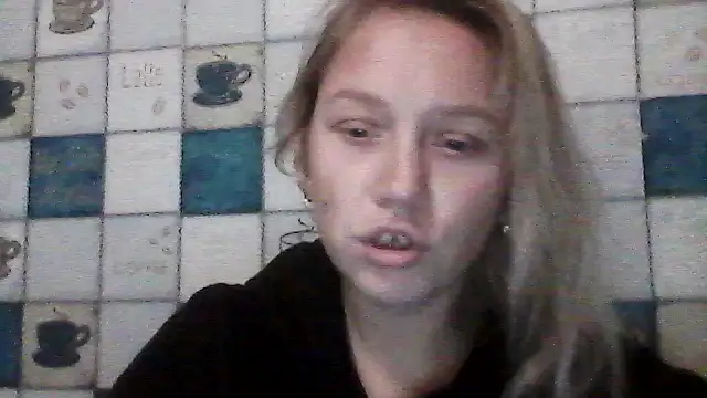 Snapshot of Anna_wey chatting on October 25, 3:18 pm Anna wey online show from October 25, 3:18 pm