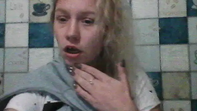 Snapshot of Anna_wey chatting on October 27, 7:40 pm Anna wey online show from October 27, 7:40 pm