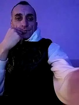 ANGELSANTAMARIA- online show from December 22, 4:15 pm