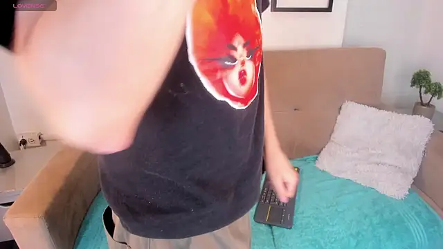 PepperTwink online show from March 1, 6:54 pm