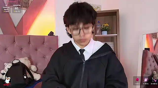 PepperTwink online show from March 6, 4:14 pm