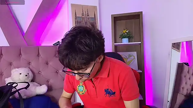 PepperTwink online show from April 7, 3:56 pm