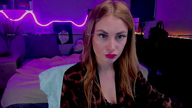 AnitaLamb online show from February 6, 5:03 am