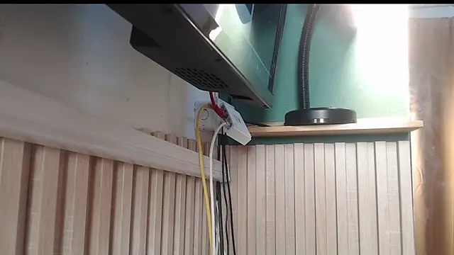 Snapshot of Becker2_ chatting on December 2, 10:16 pm Becker2 online show from December 2, 10:16 pm