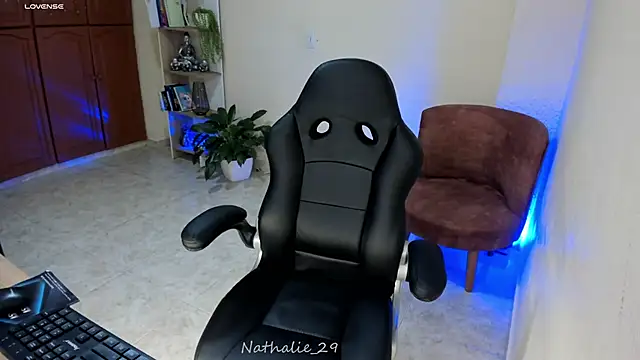 Snapshot of Nathalie_29 chatting on May 11, 2:34 pm Nathalie 29 online show from May 11, 2:34 pm