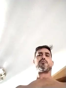 Snapshot of jonymoreno chatting on September 12, 8:36 am jonymoreno online show from September 12, 8:36 am