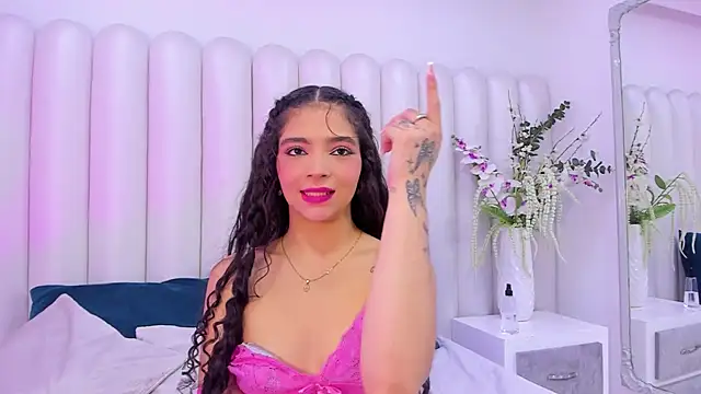 LilibetAndStrong online show from March 16, 11:25 pm