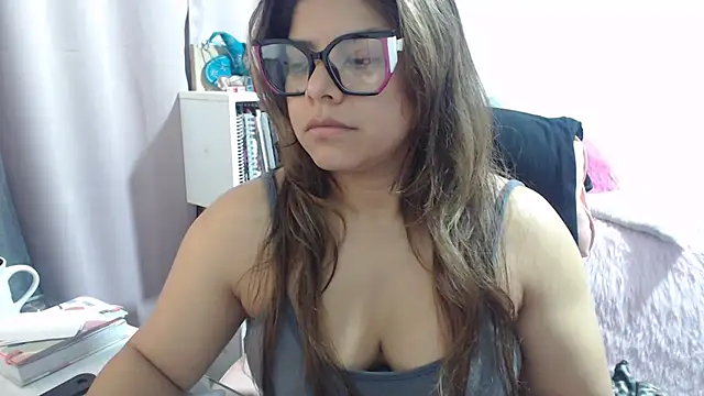 Snapshot of KatteAngelLat chatting on May 10, 11:21 pm KatteAngelLat online show from May 10, 11:21 pm
