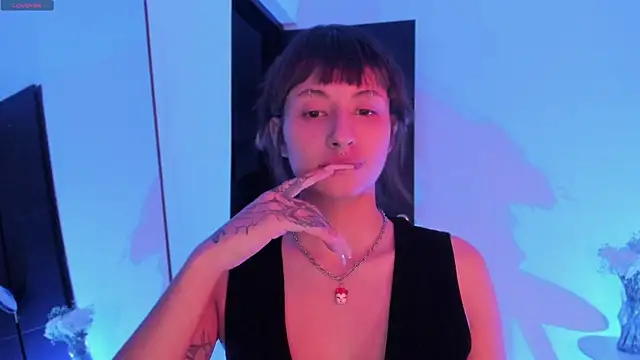 ggor4w33 online show from January 13, 10:42 am