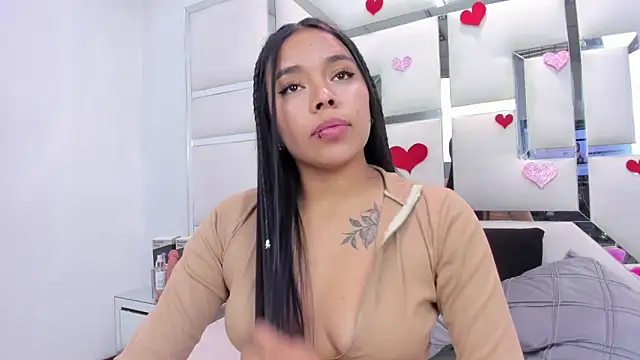 ZoeWan69 online show from February 12, 1:50 pm