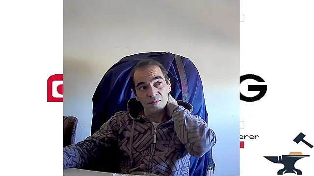 Snapshot of ReyDeBotones chatting on March 27, 1:33 pm ReyDeBotones online show from March 27, 1:33 pm