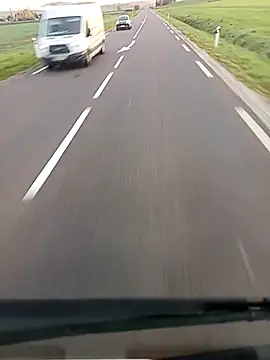 Snapshot of Dam70 chatting on October 31, 6:47 am Dam70 online show from October 31, 6:47 am