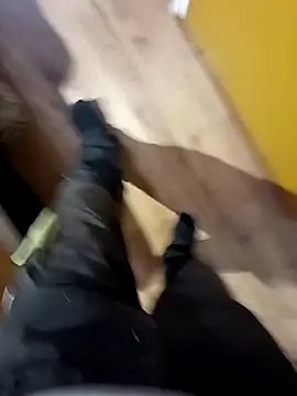 Snapshot of Dam70 chatting on November 1, 11:56 am Dam70 online show from November 1, 11:56 am