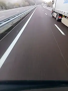 Snapshot of Dam70 chatting on November 18, 7:13 am Dam70 online show from November 18, 7:13 am