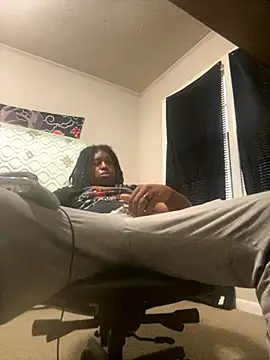 nofacenokase21 online show from October 27, 8:02 pm