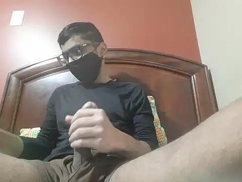 kk77102 online show from February 2, 9:30 am