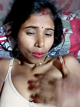 Snapshot of Miss_triha chatting on February 10, 8:00 pm Miss triha online show from February 10, 8:00 pm