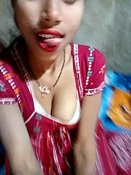 Snapshot of Miss_triha chatting on February 21, 7:23 am Miss triha online show from February 21, 7:23 am