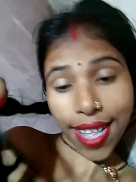 Snapshot of Miss_triha chatting on February 26, 12:16 am Miss triha online show from February 26, 12:16 am