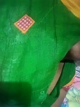 Snapshot of Miss_triha chatting on September 20, 8:43 pm Miss triha online show from September 20, 8:43 pm