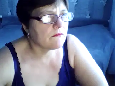 Snapshot of ElzaJewel chatting on February 11, 1:09 pm ElzaJewel online show from February 11, 1:09 pm